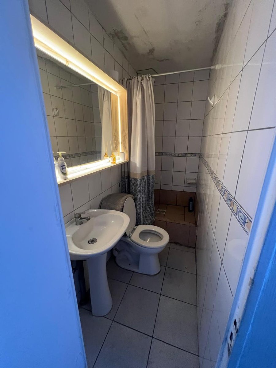 Baño Cerro el Plomo